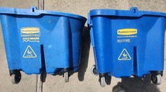 Rubbermaid WaveBrake 26 Qt Mop Buckets Commercial (2) SET OF 2 Heavy Duty Blue