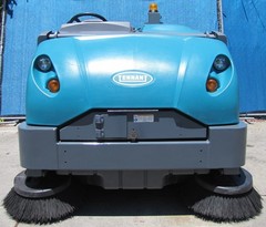 Tennant S30 Ride On Parking Lot Sweeper Gasoline GM 1600 Vortec Engine