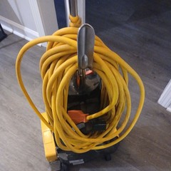 CARPET PRO COMMERCIAL UPRIGHT smart choice VACUUM MODEL CPU-2, works great.