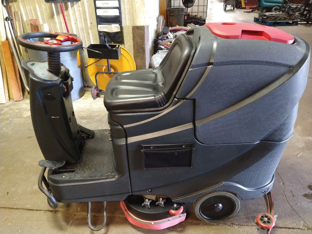 Viper AS710R 28″ Riding Disk Floor Scrubber