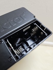 Victor M250 Electronic Mouse Trap, 100% Kill, No Touch Sealed