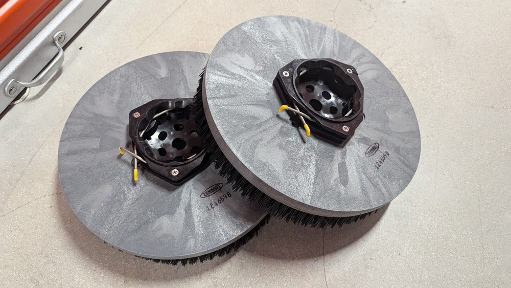 Tennant Brush Assy Disk SCB 16.0D HD PYP 1246598