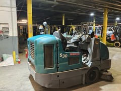 2019 Tennant S30 Sweeper 1450 hours