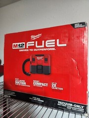 Milwaukee 0960-20 M12 FUEL 12-Volt 1.6 Gal. Lithium-Ion Cordless Wet/Dry Vacuum