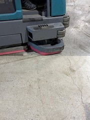 Tennant M20 Floor Scrubber