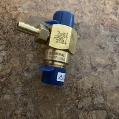 General Pump 100775 Pressure Washer Detergent Chemical Injector 2.1mm 3/8″ MPT