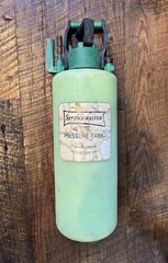 Commercial Compressed Air Pressure Tank Sprayer 2.5 Gallon Hvy Dty Professional