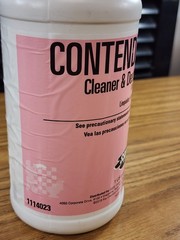 Contender 1114023 Cleaner and Destainer with Bleach, One US quart