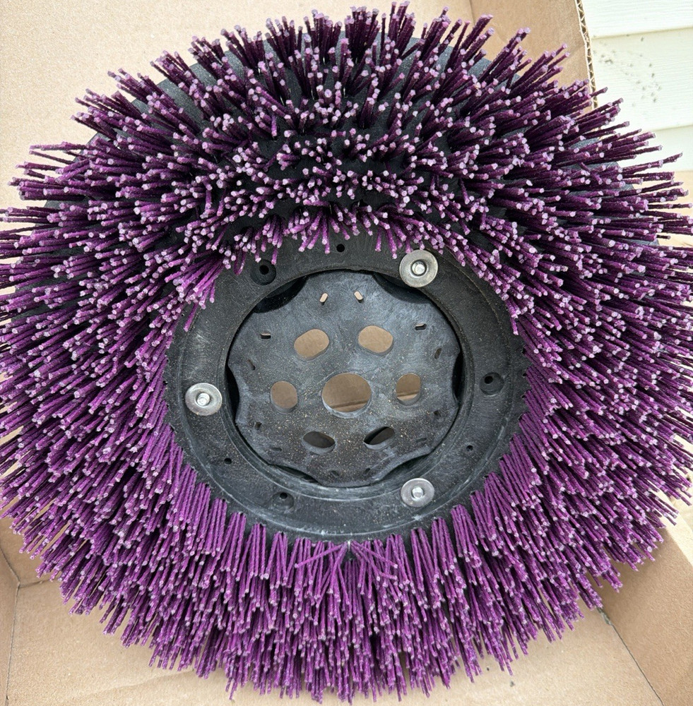 Tennant 13in 46 Grit Disc Scrub/Strip Brush w/ Plate MPN 3211593 1220217
