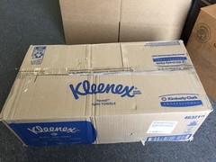 Kleenex 46321 2-Ply 9.4 x7.5″ Reveal Multi-Fold Hand Towels – White 2400 Sheets