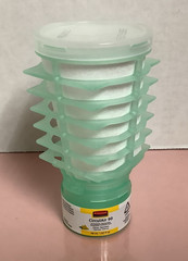 6/pack RUBBERMAID FG402113 CirculAir 90 Air Freshener Refills CITRUS