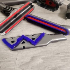Dyson Grey Vacuum Attachment Set Multi-Piece Tangle-Free Turbine Cleaning Tools