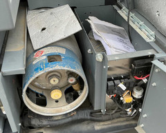 Karcher B300 LPG Scrubber Sweeper *See Description*