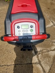 DAYTON 56NU90 Floor Scrubber, Walk-Behind, Disc Deck, 30 Inch Cleaning Path