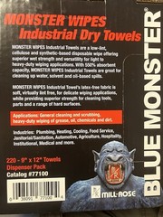 Blue Monster #77100 9″ x 12″ Industrial Dry Towels 220 Towels In Dispenser Pack