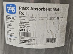 Pig Mat137 Sorbent Roll 20 Gal 30” X 150′ Universal Gray Polypropylene