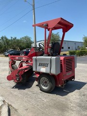 2019 BROCE RIDE ON SWEEPER MODEL BW-260, KUBOTA DIESEL