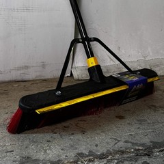QUICKIE Jobsite Broom Soft/Stiff Combo 24″ X 63″ Red & Black 635SU