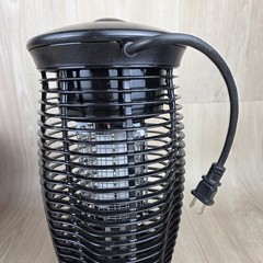 STINGER Outdoor Insect Control Model UV15 Range 1/2 Acre Electric Insect Zapper