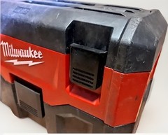 Replacement Top Latch for Milwaukee M18 Wet/Dry Vacuum (Pair) (RED)