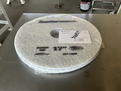 lot of two (2) New Ameripolish SmartFloor Restoration Pads 17″ Blue 2011509