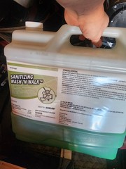 Ecolab Sanitizing Wash ‘N Walk No-Rinse Floor Cleaner Sanitizer 2.5 gal 6100739