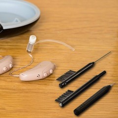 Mudder 7 Pieces Hearing Aid Amplifier Cleaning Tools, 8 Piece Set, Black