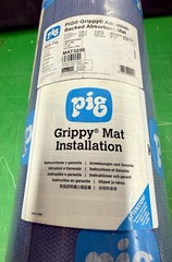 NOS PIG Mat3250 SORBENT PAD MEDIUMWEIGHT 32 In X 50 Ft Blue, Polyester💦FS💦