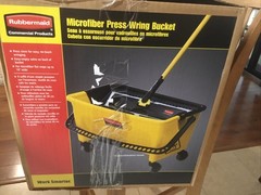 Rubbermaid Q050 Microfiber Floor Finishing System Kit (Blue/Black/White) NEW