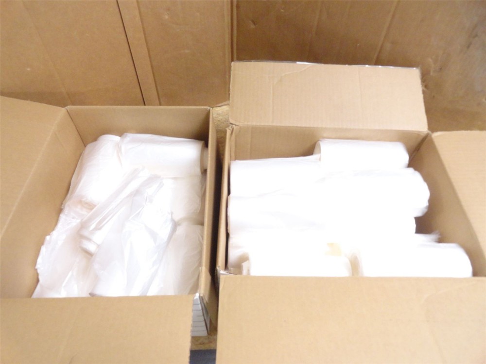 250232 New-No Box; Rollpak RH-833N Lot-32 Rolls Natural HDPE Can Liner; 24″x33″