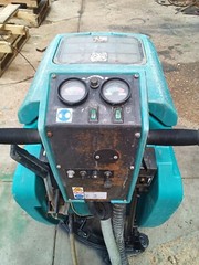 Tennant 5300 FLOOR SCRUBBER
