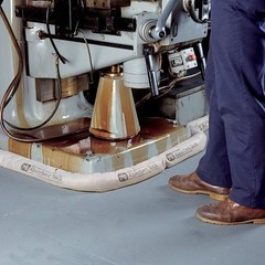 Gray Universal Absorbent Sock for Oil Water Solvent Leaks Tough and Economical