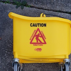 Harper By CleanCo Commercial Mop Bucket 35 Quart W Side-Press Wringer Heavy Duty