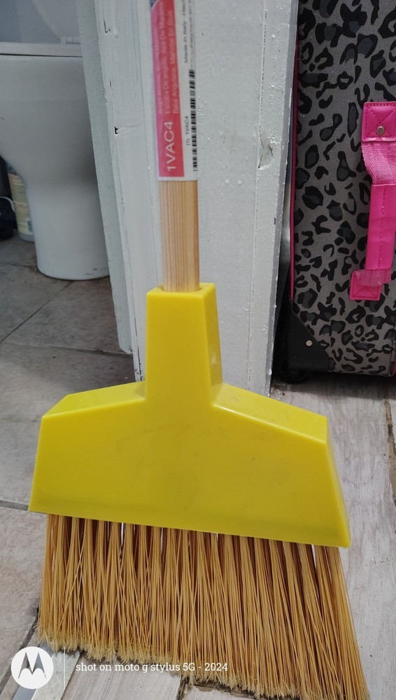 Tough Guy 1VAC4 Angle Brooms – Case of 12 – Made in Italy