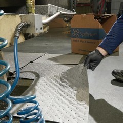 Spilfyter Premium Absorbent Pads – Universal Oils, Coolants, and Solvents…