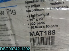 Qty=200 Pig MAT188 Absorbent Mat Pad, Absorbs 26.2 Gal. Universal,Black/Gray