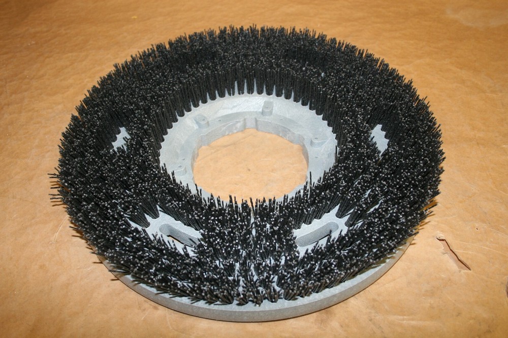 Grainger Tough Guy 1MEE1 15″ Grit Stripping Rotary Brush,17″ Machine