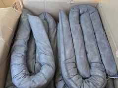 Brady SPC BSC20 Basic Universal Socks 3″ Dia x 42″ L Case of 19 OPEN BOX