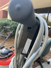 Minuteman Front Runner 1500 Electric Floor Burnisher, broken Rotating Handle