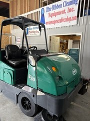 Tennant S30 Sweeper LP Totally Serviced New Brushes, New Filters, New Oils, Etc.