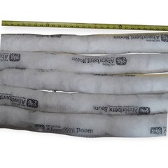 PIG Oil-Only Absorbent Boom 3″ x 10′ Set of 5