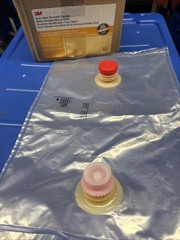 3M 55440 Easy Shine Applicator Reusable Pouches 1 gallon BOX OF 3 New Clean