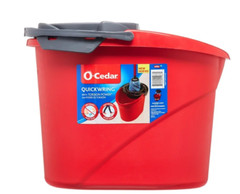 O-Cedar QuickWring Bucket, 2.5 Gallon Mop Bucket with Wringer, Red