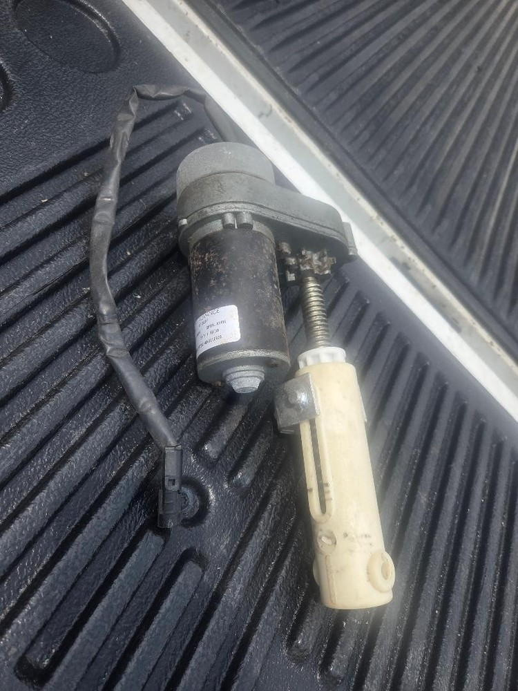 ACTUATOR LIFT MOTOR 56393303 36V Advance Nilfisk Advolution 2710 Burnisher