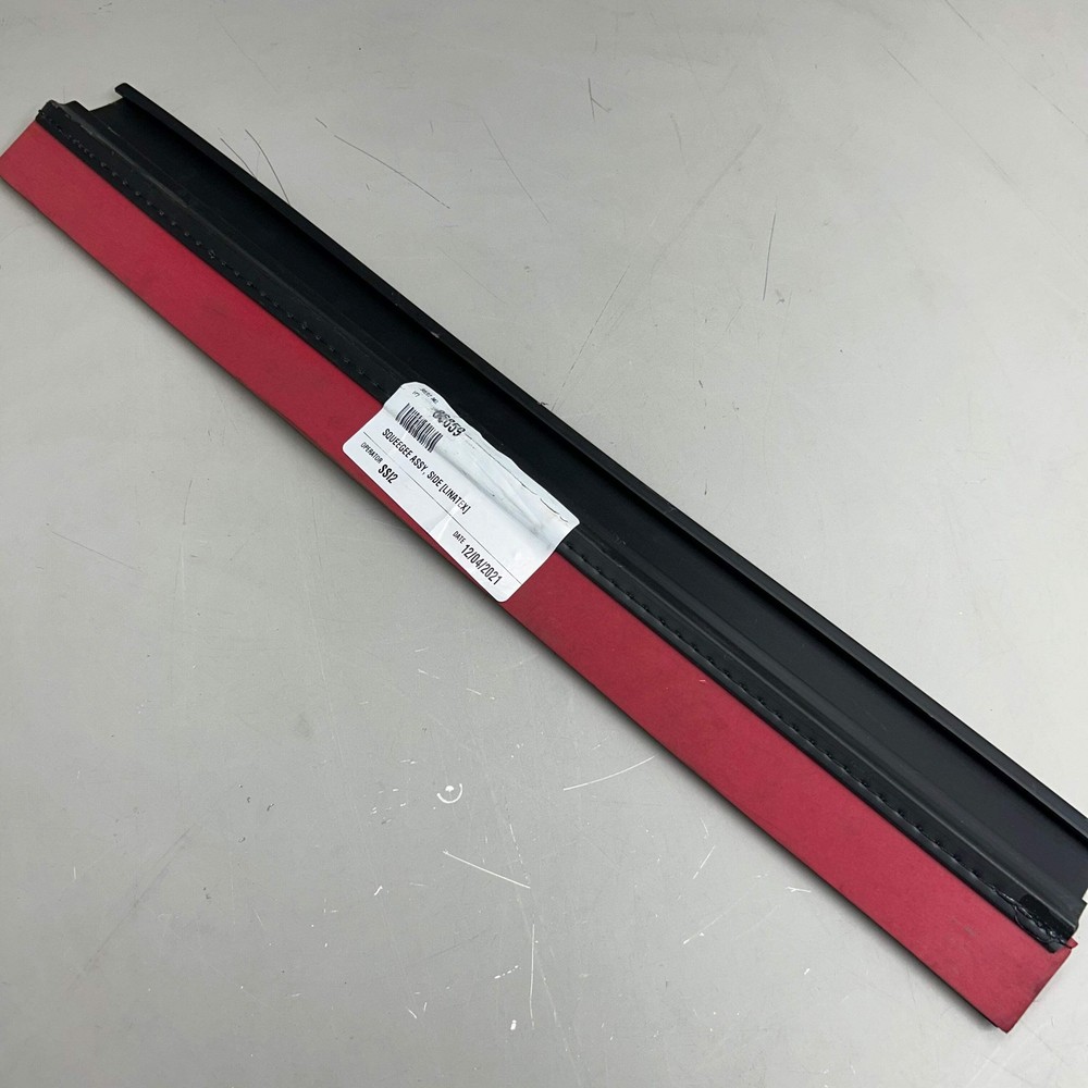 LINATEX Side Assy Squeegee Tennant Replacement 23″ Red/Black 86859 (New Other-Sh