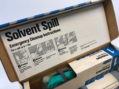 NEW Mallinckrodt Scientific Laboratory Lab Solvent Spill Emergency Cleanup Kit