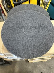 3M 17″ Black Stripping Pads 7200 Full Case Floor Stripper 5 inBox 61-5000-3591-2
