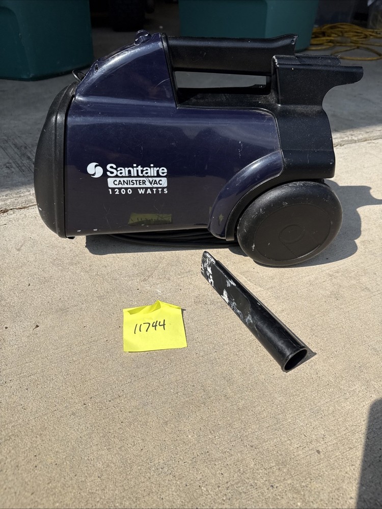 Sanitaire by Electrolux S3686 Professional Canister Vacuum Cleaner