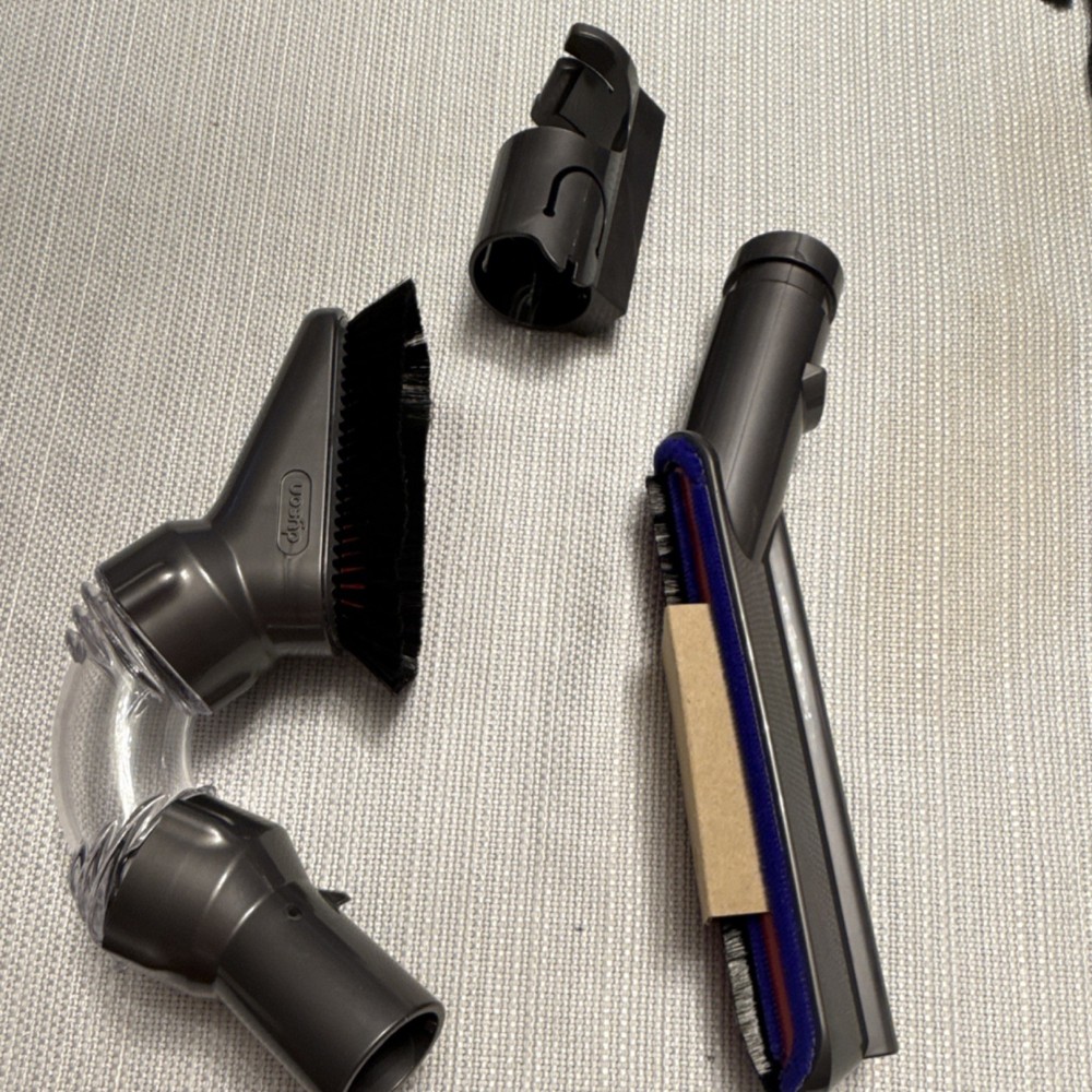 Dyson Vacuum Cleaner Accessory Kit Dusting Brush Crevice Tool Adapter