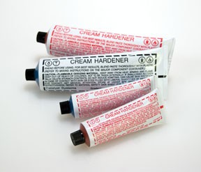 Red Cream Hardener, 2.75 oz. – 9 Tube USC-27170